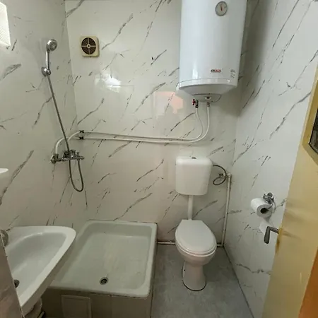 Apartment Hypnotic